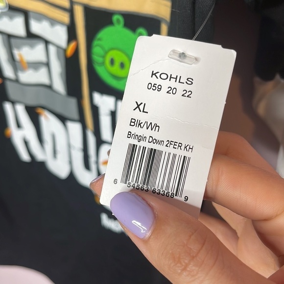 ❤️ 🆕 $39 FIFTH SUN Angry Birds Long Sleeve Bring down the house XL 100% Cotton - Picture 4 of 5